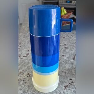 Thermos Dual-Tone Blue and Cream Bottle